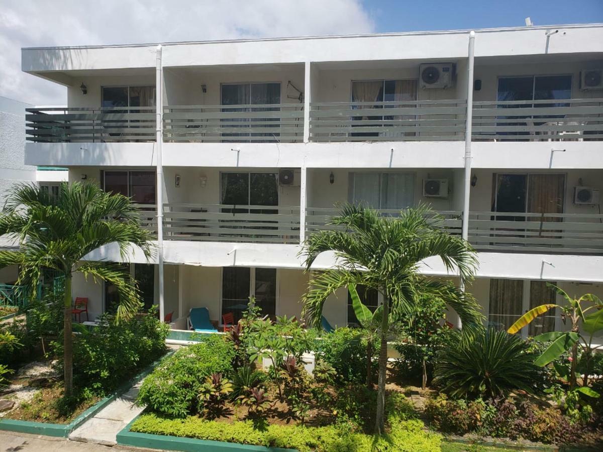Negril Beach Club Condos מראה חיצוני תמונה