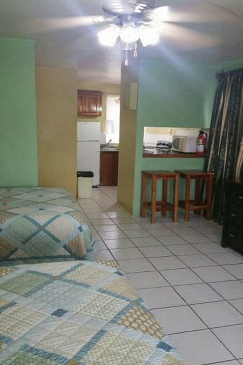 Negril Beach Club Condos מראה חיצוני תמונה